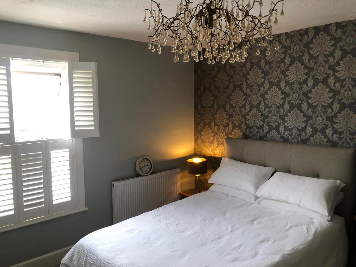 טונטון Homely Victorian Terraced Town House With Parking. מראה חיצוני תמונה